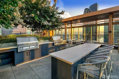 800 Columbia Street #1801, Seattle, WA 98104 - Photo 22