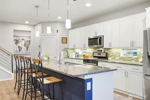 32909 Crystal Lakes Ln, Black Diamond, WA 98010 - Photo 10