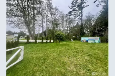 10514 Pacific Way, Long Beach, WA 98631 - Photo 16
