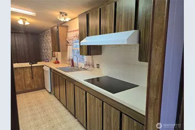 1965 Westside Highway #117, Kelso, WA 98626 - Photo 8