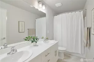 218 SW 96th Ln, Seattle, WA 98106 - Photo 20