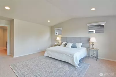 218 SW 96th Lane, Seattle, WA 98106 - Photo 14