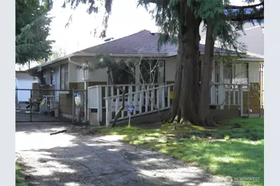 7033 S 116th Place, Seattle, WA 98178 - Photo 1