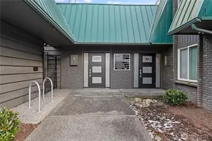 1200 Lakeway Dr, Bellingham, WA 98229 - Photo 2