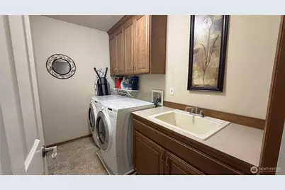 4415 220th St SE, Bothell, WA 98021 - Photo 20