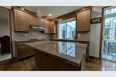 4415 220th St SE, Bothell, WA 98021 - Photo 8