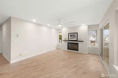 4214 W Lake Sammamish Parkway NE #310, Redmond, WA 98052 - Photo 22