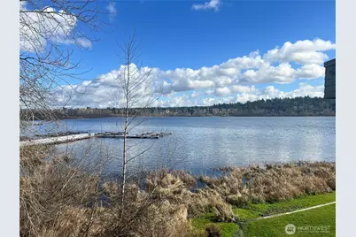 4214 W Lake Sammamish Parkway NE #310, Redmond, WA 98052 - Photo 4