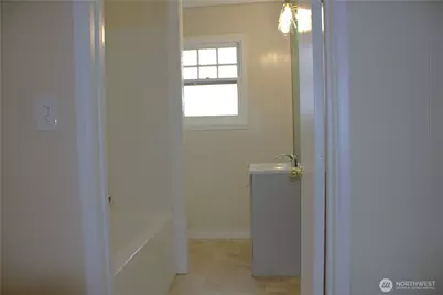 1420 Simpson Avenue, Aberdeen, WA 98520 - Photo 18