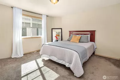 1803 Wildflower Way, Sedro Woolley, WA 98284 - Photo 16