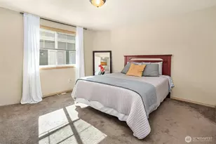 1803 Wildflower Way, Sedro Woolley, WA 98284 - Photo 16