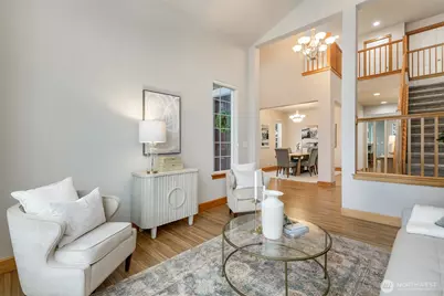 19923 10th Avenue W, Lynnwood, WA 98036 - Photo 2