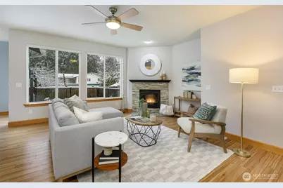 19923 10th Avenue W, Lynnwood, WA 98036 - Photo 6