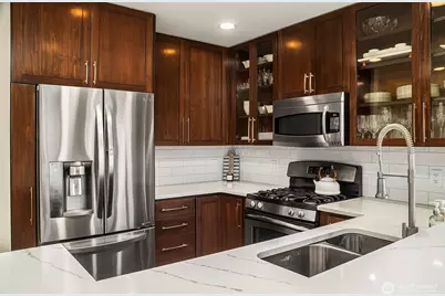 220 1st Street #310, Kirkland, WA 98033 - Photo 12