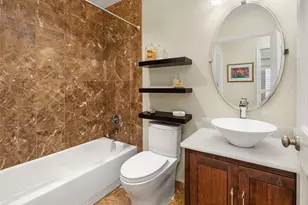 220 1st St, Kirkland, WA 98033 - Photo 24