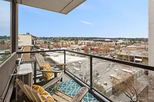 220 1st St, Kirkland, WA 98033 - Photo 4