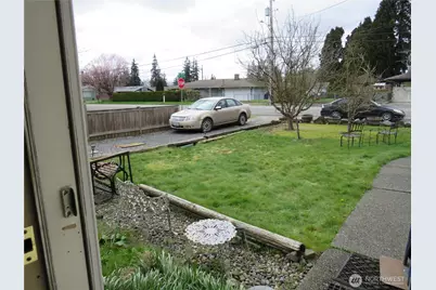 9021 55th Avenue NE, Marysville, WA 98270 - Photo 16