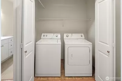 1731 10th Avenue NE #B115, Issaquah, WA 98029 - Photo 8