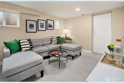 511 W McGraw Street, Seattle, WA 98119 - Photo 16