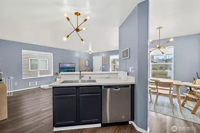 6827 SE Gove Street #10, Snoqualmie, WA 98065 - Photo 10