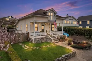 3422 Harborview Dr, Gig Harbor, WA 98332 - Photo 2