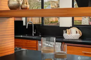 11340 Alton Ave NE, Seattle, WA 98125 - Photo 8