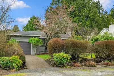 11340 Alton Avenue NE, Seattle, WA 98125 - Photo 32