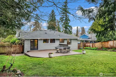 11340 Alton Avenue NE, Seattle, WA 98125 - Photo 26