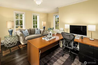 623 W Highland Drive, Seattle, WA 98119 - Photo 32