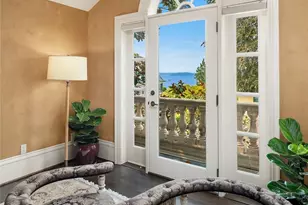 623 W Highland Dr, Seattle, WA 98119 - Photo 26