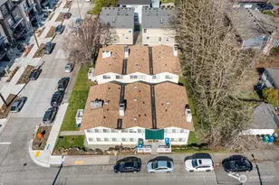 9200 Densmore Ave N, Seattle, WA 98103 - Photo 38