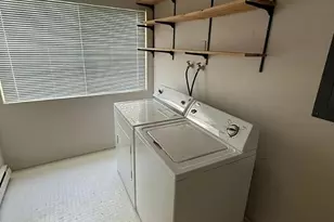 9200 Densmore Ave N, Seattle, WA 98103 - Photo 34