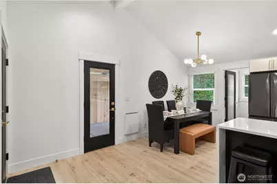 14551 Ashworth Avenue N, Shoreline, WA 98133 - Photo 14