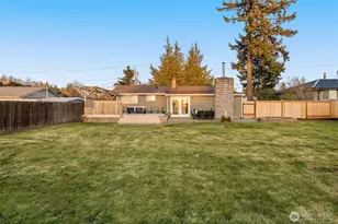 12621 156th Ave SE, Renton, WA 98059 - Photo 26