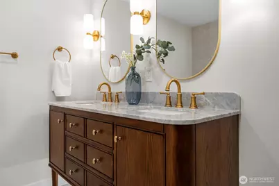 2023 Vine Road, Brier, WA 98036 - Photo 32