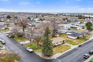 437 Sharon Ave E, Moses Lake, WA 98837 - Photo 14