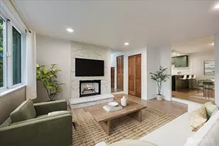 12712 NE 120th St, Kirkland, WA 98034 - Photo 2