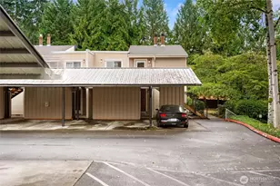 12712 NE 120th St, Kirkland, WA 98034 - Photo 14