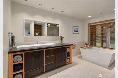 19020 NE 132nd Street, Woodinville, WA 98077 - Photo 18