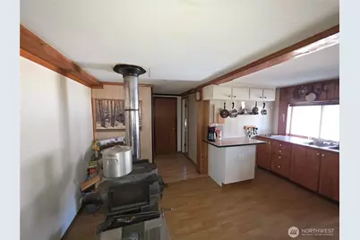 105 Emily Road, Oroville, WA 98844 - Photo 8