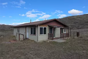 105 Emily Rd, Oroville, WA 98844 - Photo 1