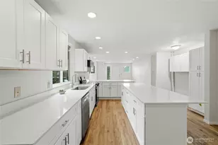 4404 Terrace Dr, Everett, WA 98203 - Photo 12