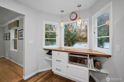 2431 SW 149th Place, Burien, WA 98166 - Photo 14