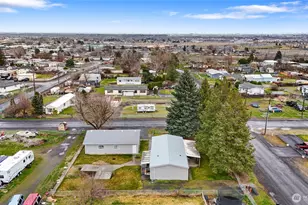 8780 NE Lybbert Dr, Moses Lake, WA 98837 - Photo 36