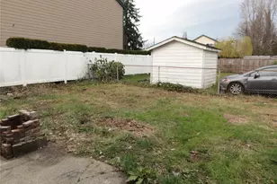 1820 S Sprague Ave, Tacoma, WA 98405 - Photo 12