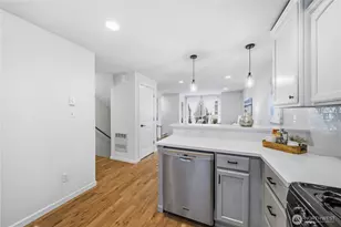 1122 N 92nd St, Seattle, WA 98103 - Photo 6