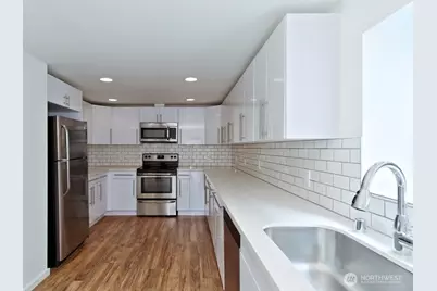 5045 37th Avenue S, Seattle, WA 98118 - Photo 8