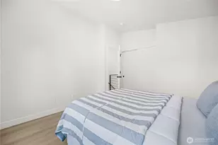 513 NE 123rd St, Seattle, WA 98125 - Photo 10