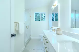 513 NE 123rd St, Seattle, WA 98125 - Photo 20