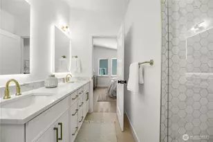 513 NE 123rd St, Seattle, WA 98125 - Photo 14